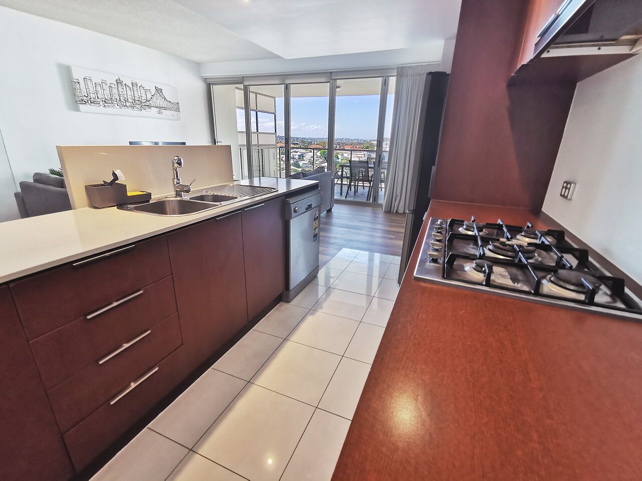 Premier Apartment, 3 Bedrooms, Non Smoking, City View | Private kitchen