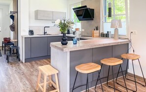 Kühlschrank, Herdplatte, Geschirrspüler