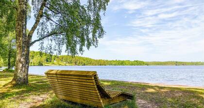 2 bedroom gorgeous home in Hyltebruk