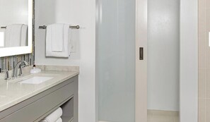 Doccia, asciugacapelli, asciugamani