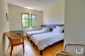 3 bedrooms, travel crib, free WiFi