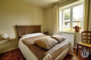 2 室のベッドルーム、アイロン / アイロン台、旅行用ベビーベッド、WiFi (無料)