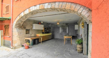 Amazing apartment in Codivara with WiFi