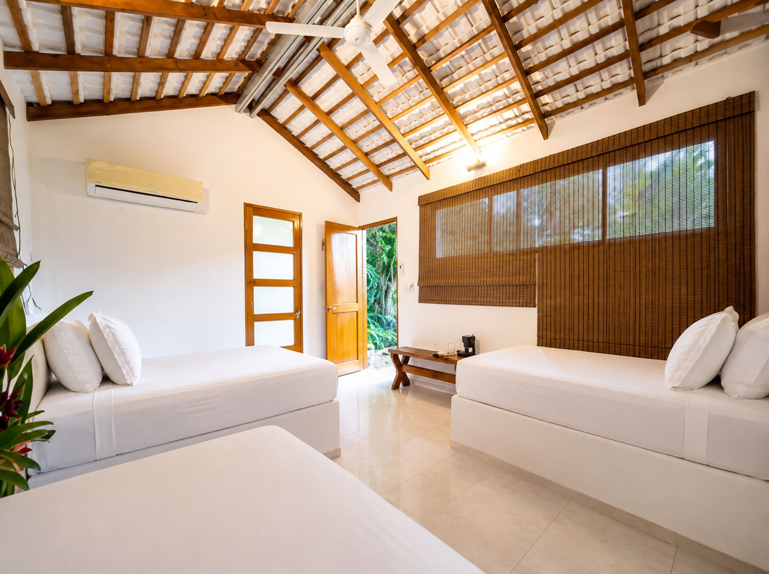 Wifi gratis y ropa de cama 