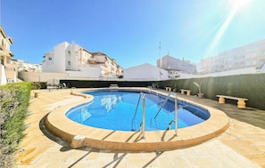 Piscine intérieure