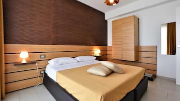 4 slaapkamers, reisbedje, gratis wifi, beddengoed