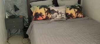 Cosy Room next to Waikiki
