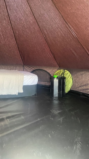 1 Schlafzimmer, BettwÀsche