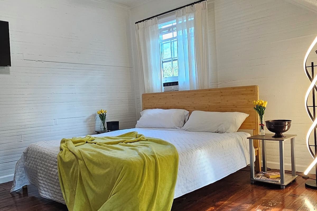 Apartment A | 2 bedrooms, premium bedding, memory-foam beds, in-room safe