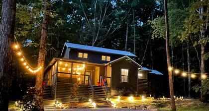Large Home in Tiny Home Lake Community-Retreat at Water's Edge