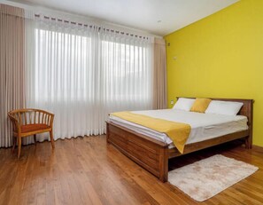 5 Schlafzimmer, Internetzugang, Bettwäsche