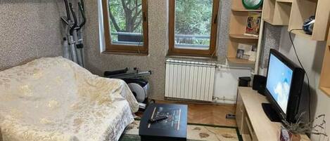 1 soverom, strykejern/-brett, wi-fi og sengetøy