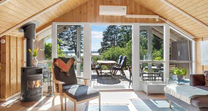 Beautiful summer house with a magnificent view