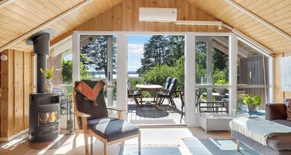 Beautiful summer house with a magnificent view
