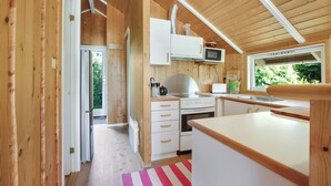Unclassified image, 2 of 23, button - Beautiful summer house with a magnificent view (Ølsted)