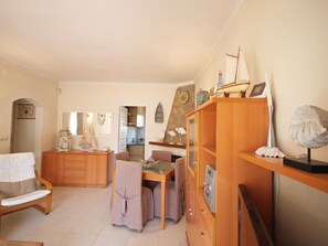 Interior - House on groundfloor with private pool in L'Escala.HUTG-070762 (l'Escala)