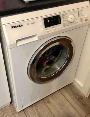 Interior - NEW En-suite Studio next to University of Exeter with free parking  (Exeter)