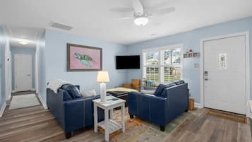 Smart-tv, bøger, stereoanlæg, printere