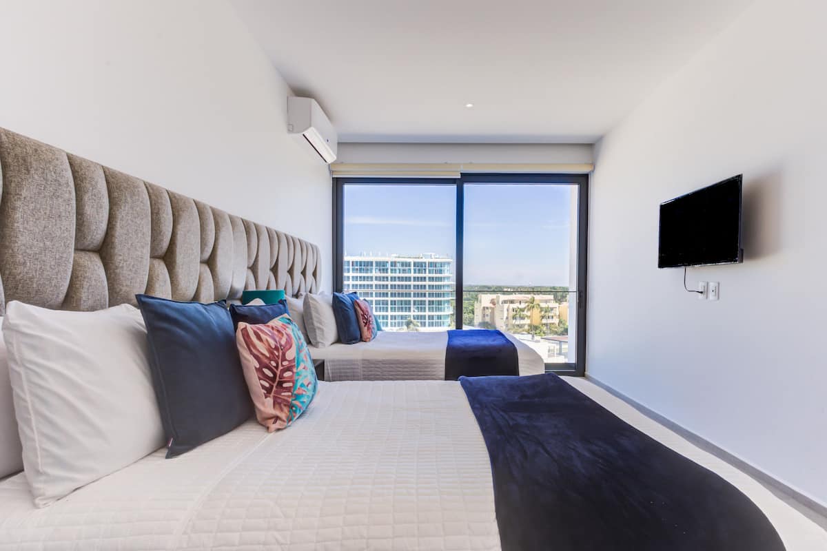 615 b Aria Ocean | 2 bedrooms, Egyptian cotton sheets, premium bedding, in-room safe