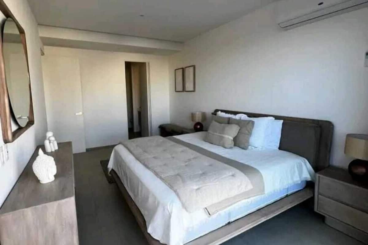 315 aria ocean | Egyptian cotton sheets, premium bedding, in-room safe