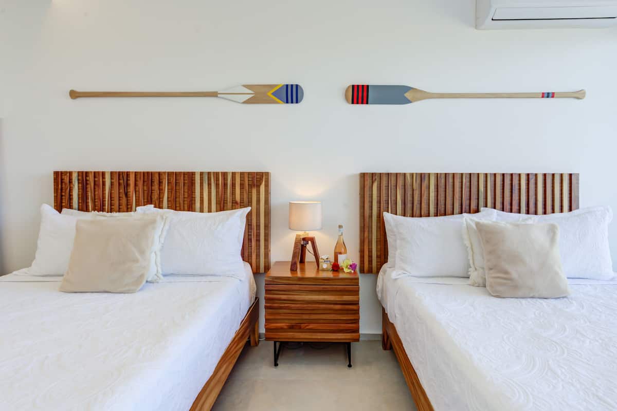 601 b aria ocean | Egyptian cotton sheets, premium bedding, in-room safe