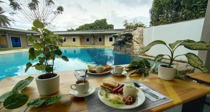 Hidden Lagoon Resort