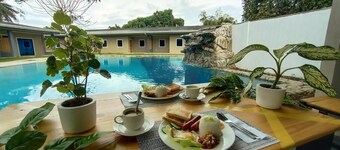 Hidden Lagoon Resort