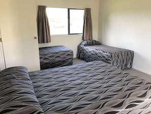 Family Apartment, 2 Bedrooms, Accessible, Private Bathroom | 2 bedrooms, free WiFi