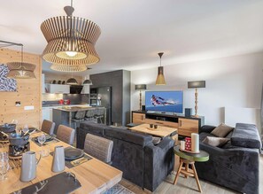 Dining - Perle de Savoie - A204 (CHATEL)