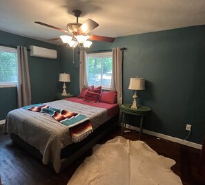 2 habitaciones, escritorio, wifi gratis y ropa de cama 