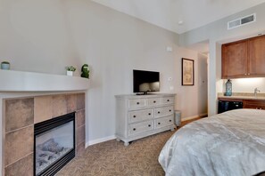 1 Schlafzimmer, Schreibtisch, Bügeleisen/Bügelbrett, WLAN