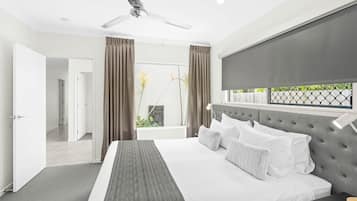 3 habitaciones, tabla de planchar con plancha, cuna de viaje y wifi
