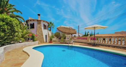 Amelie - nice studio with private pool in Benissa
