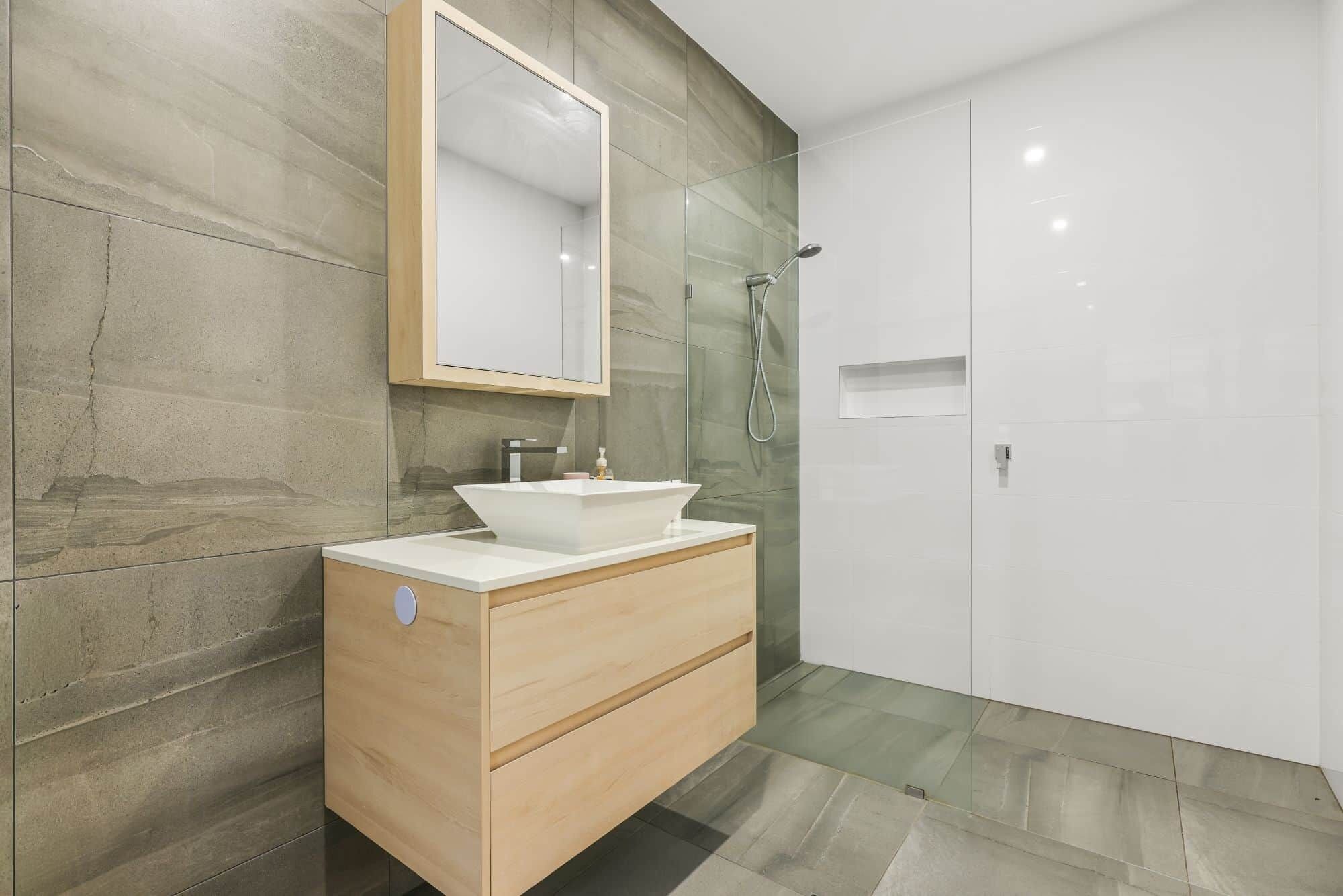 Free toiletries, hair dryer