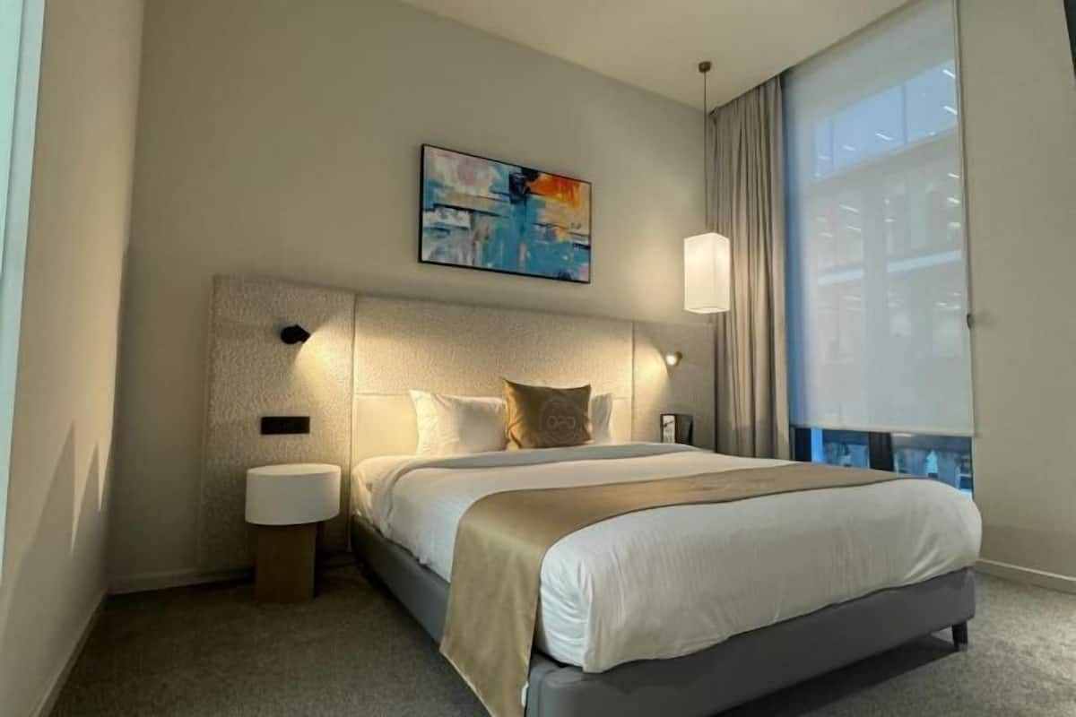 1 bedroom, premium bedding, Select Comfort beds, in-room safe