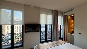 Luxe beddengoed, Select Comfort-bedden, een kluis op de kamer