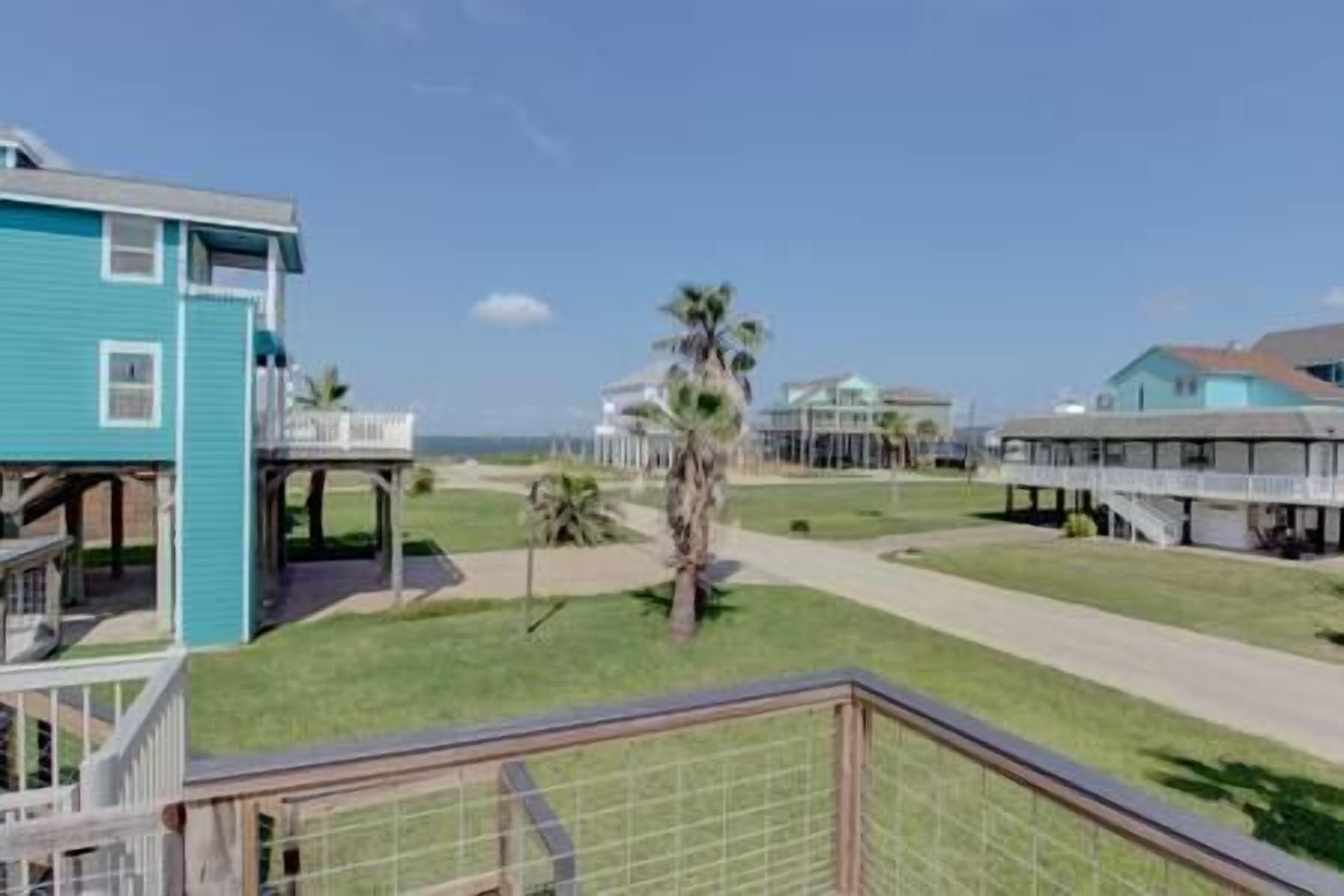 Enjoy your short walk to the Beach