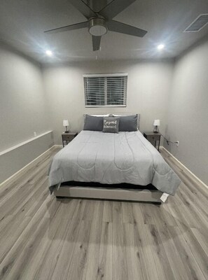 2 bedrooms, WiFi, bed sheets