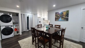 تناول الطعام