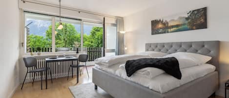 1 bedroom, free WiFi, bed sheets