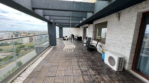 Terrace/patio - Stylish and Cozy Apartment at sea. (Constanța)