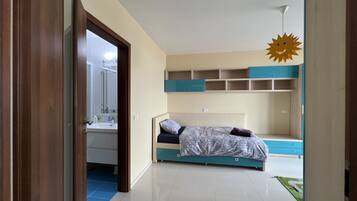 2 chambres, fer et planche Ă repasser, Wi-Fi, draps fournis