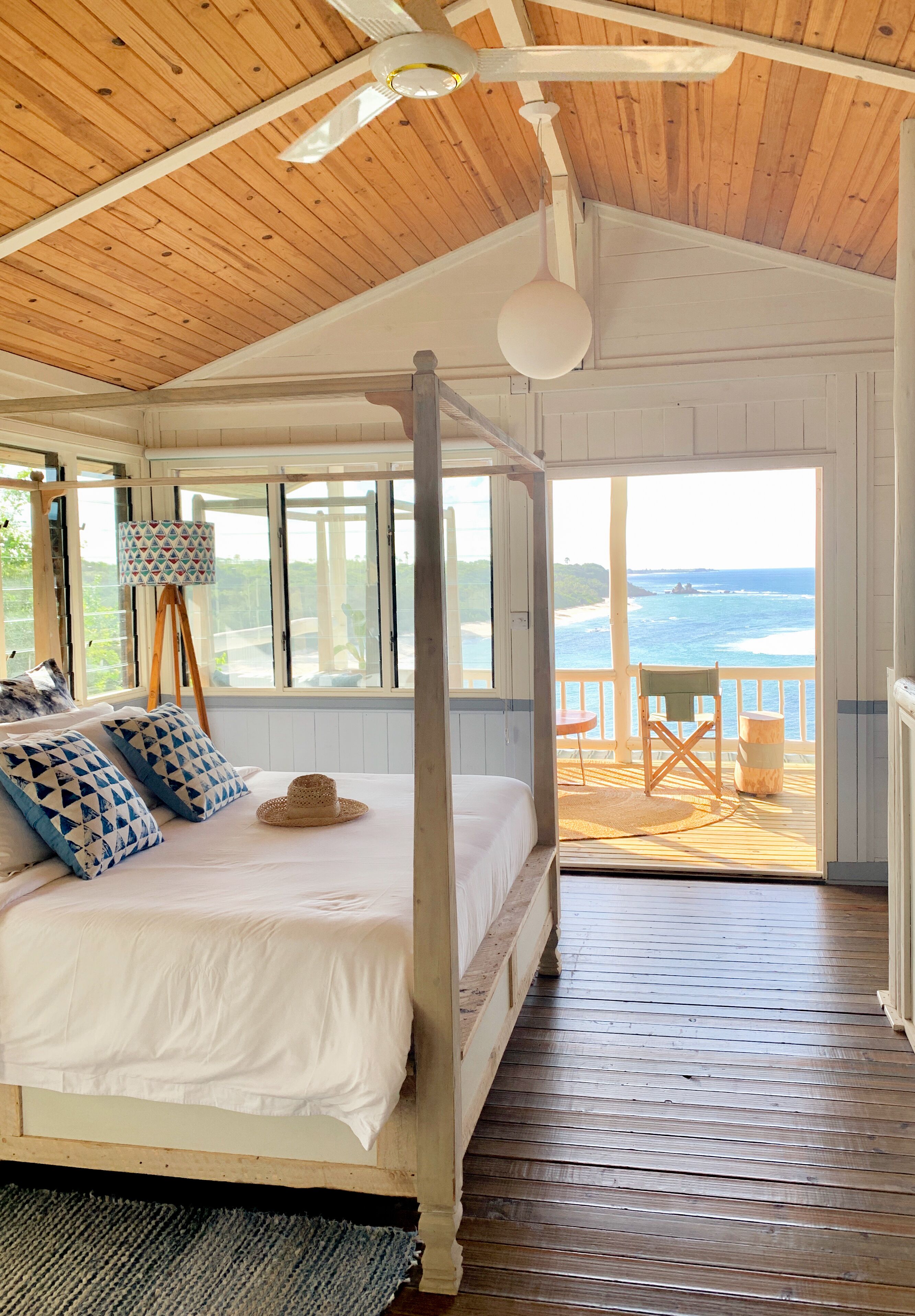 Deluxe Chalet | Egyptian cotton sheets, premium bedding, individually decorated