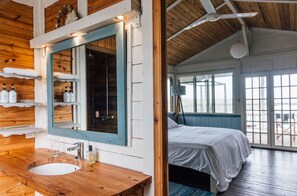 Deluxe Chalet | Bathroom | Shower, hair dryer, bathrobes, slippers - The Overhang (Kutani)