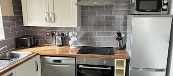 Cosy cottage in a quiet location overlooking the golf course to the sea