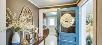 Southern Charm Cottage- Historic 2 bed 1 bath refuge in Hickory