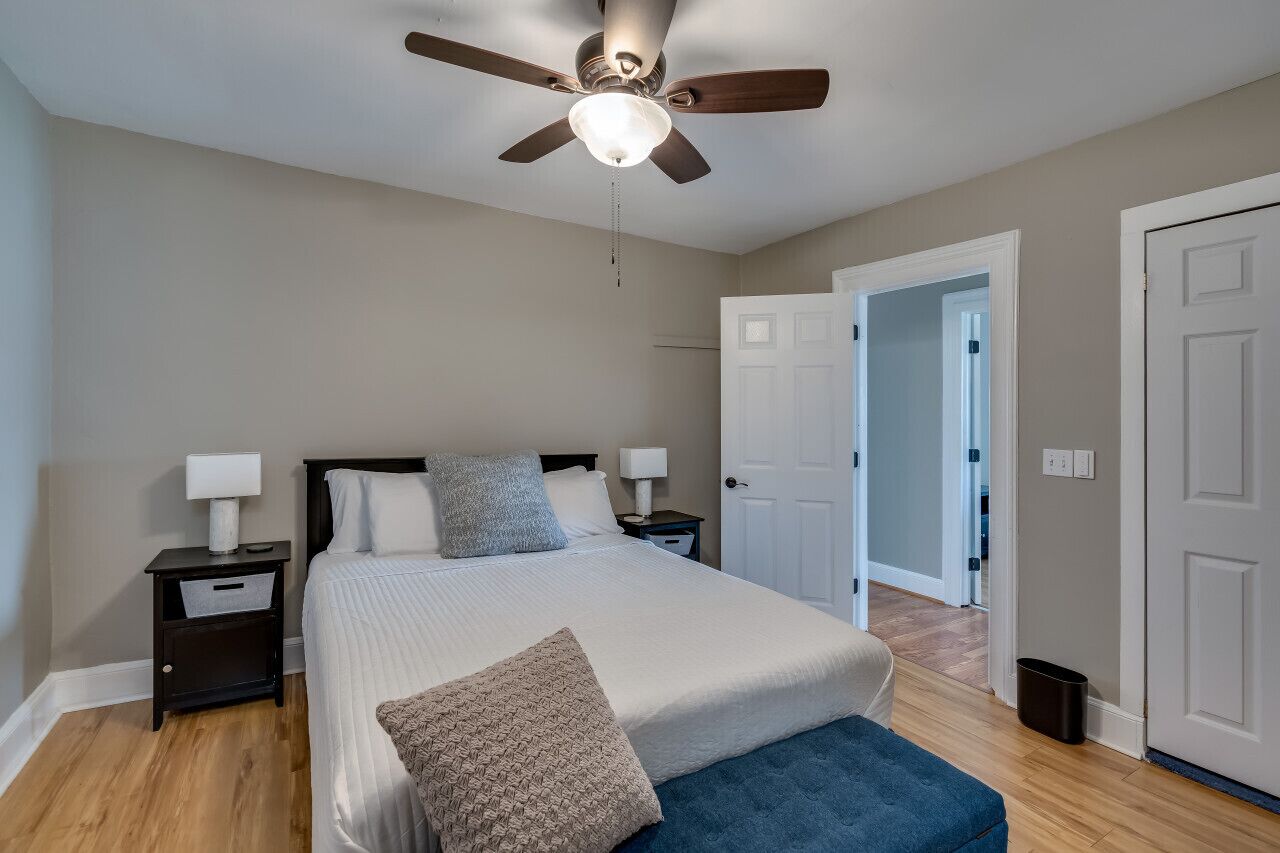 3 chambres, bureau, fer et planche à repasser, Wi-Fi gratuit