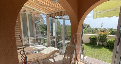 Exclusive Apartment Sun and Sea