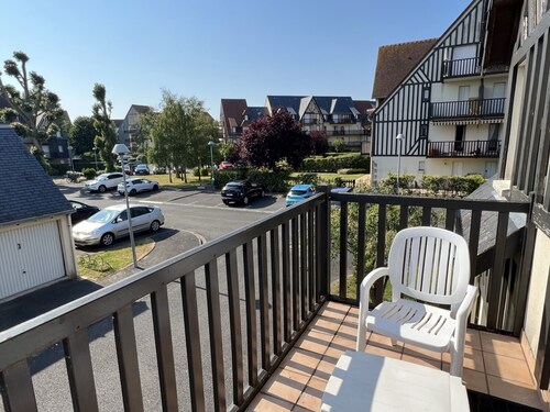 Appartement T3 cosy, proche plage et thalasso, avec balcon et équipements modernes, WiFi inclus