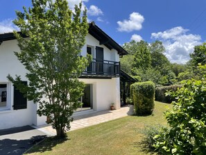 Exterior - Beautiful bask villa close to Bidart Guethary Biarritz beaches (Ahetze)